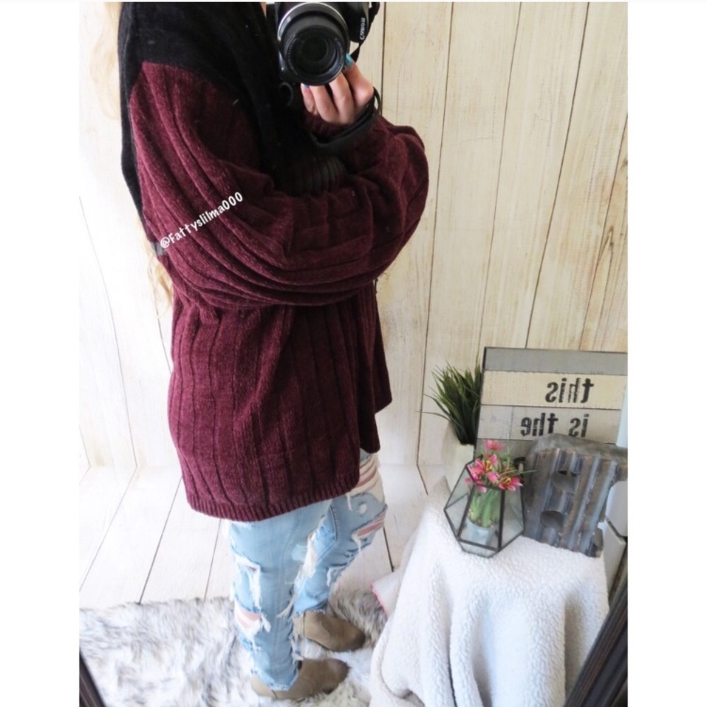 Vintage cozy night in chenille sweater 🍃 - Picture 5 of 8